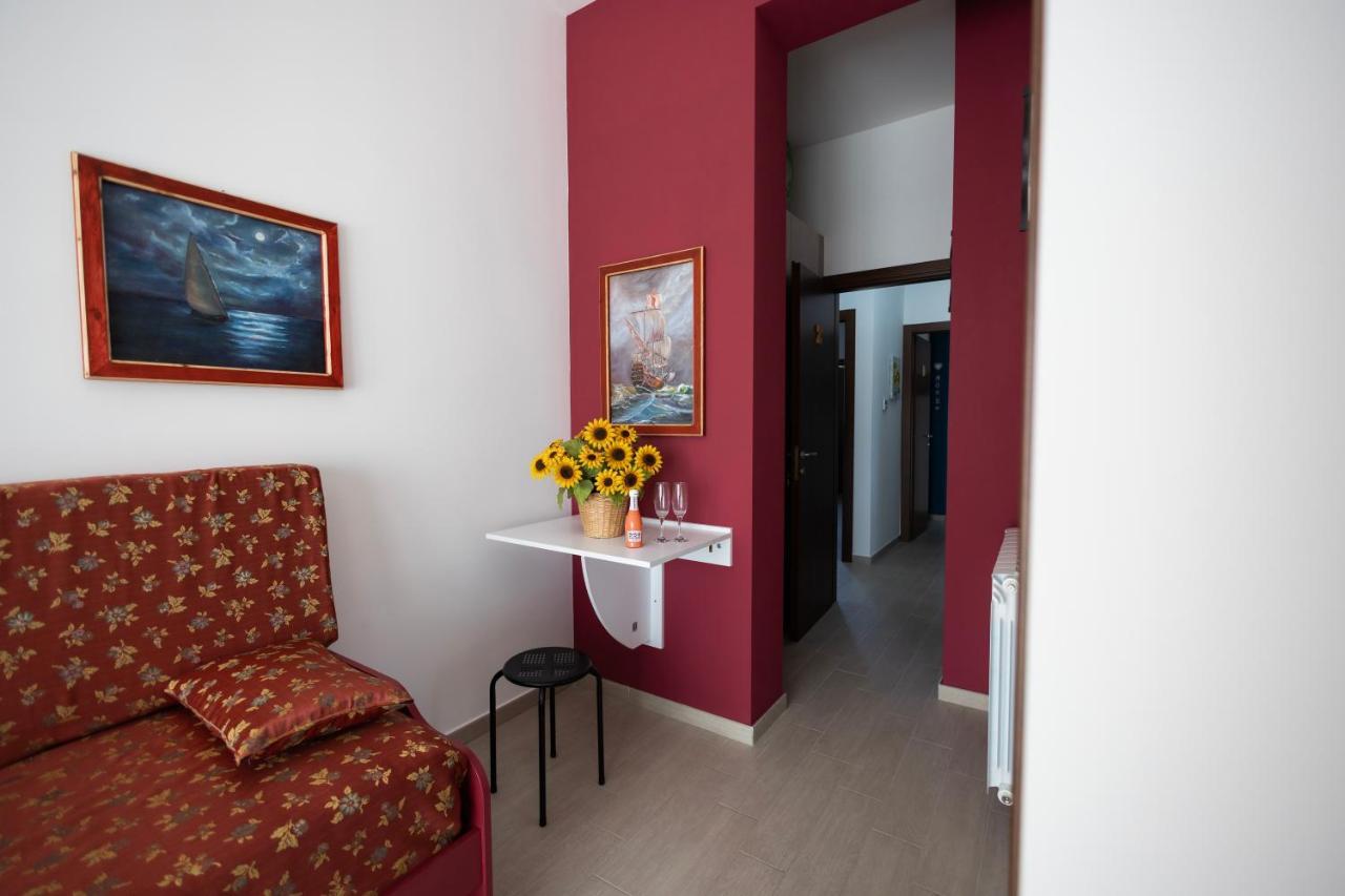 Palermonamour Art Gallery