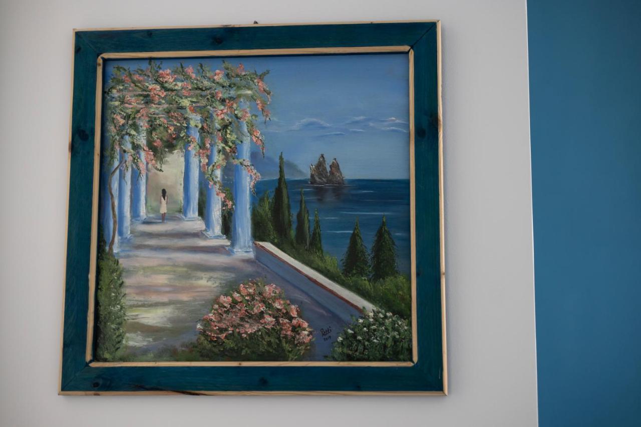 Palermonamour Art Gallery