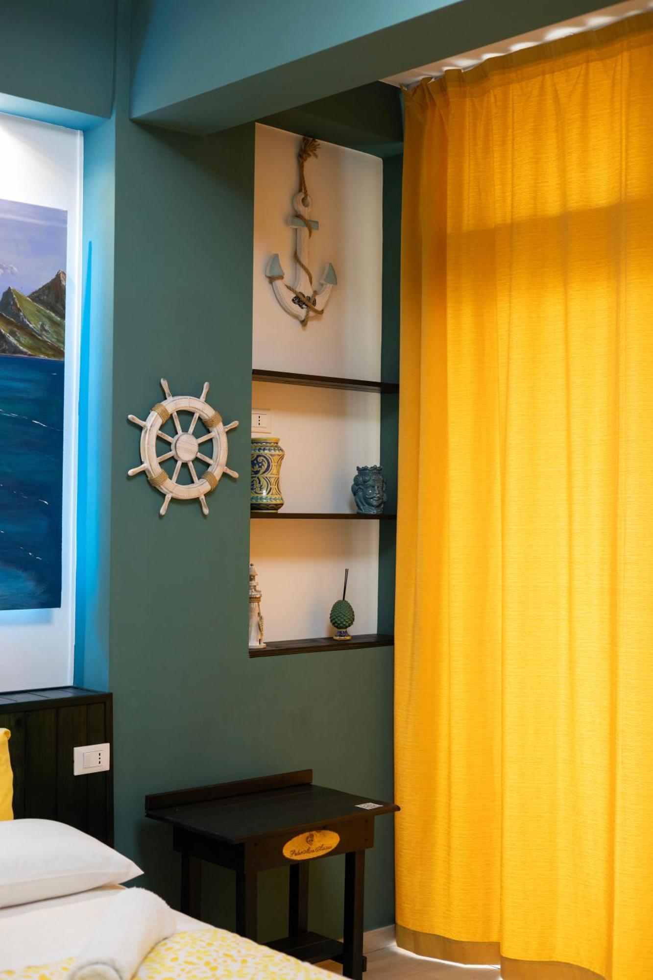 Gasthof Palermonamour Art Gallery